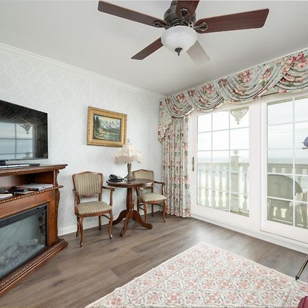 Boardwalk Plaza Hotel Rehoboth Beach Exterior photo